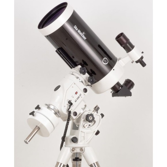 Telescópio Maksutov-Cassegrain SkyWatcher 180/2700 mm com montagem AZEQ6 Pro GoTo