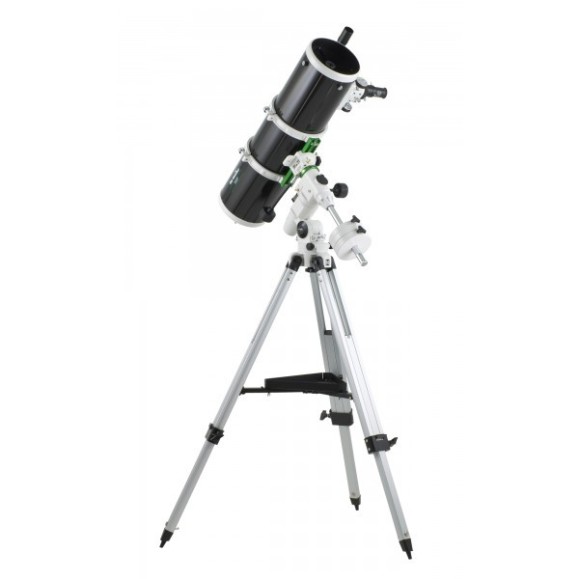 Telescópio refletor SkyWatcher 150/750 BD EQ3-2
