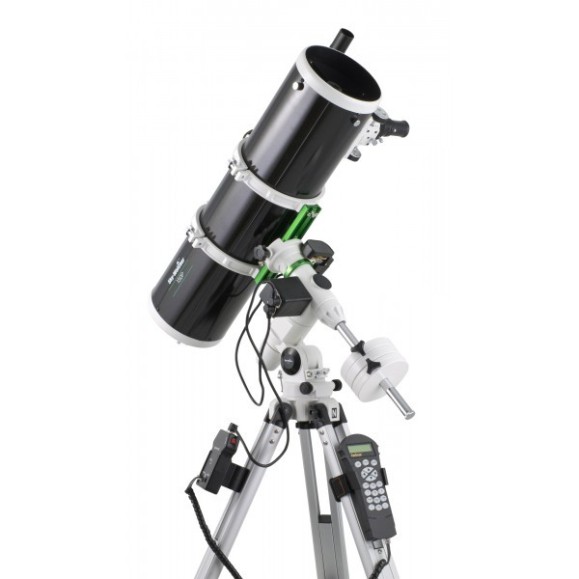 SkyWatcher refletor 150/750 BD EQ3-2 Pro Goto telescópio