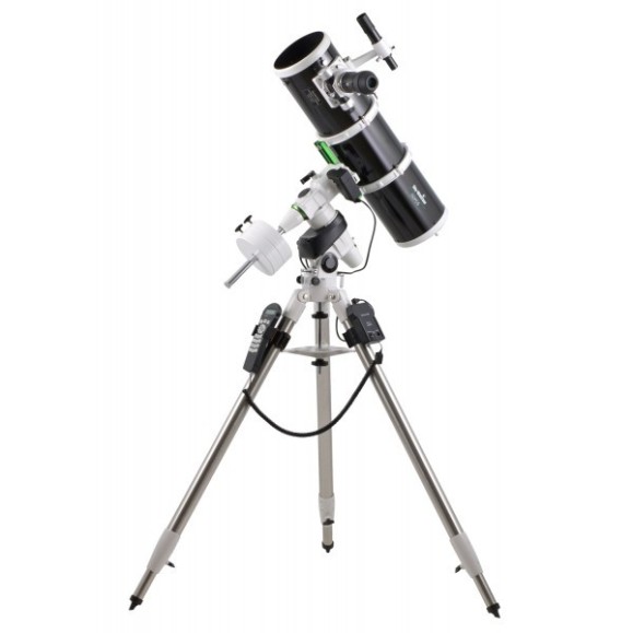 Telescópio Newton SkyWatcher Black Diamond Black Diamond Dual Speed 150/750 NEQ5 PRO GOTO
