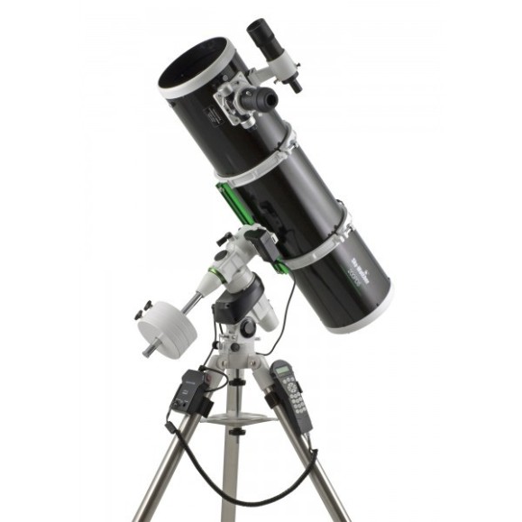 Telescópio Newton SkyWatcher Black Diamond Black Diamond Dual Speed 200/1000 NEQ5 PRO GOTO