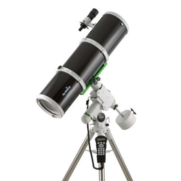 Telescópio SkyWatcher Black Diamond 200/1000 de velocidade dupla com HEQ5 Pro GOTO
