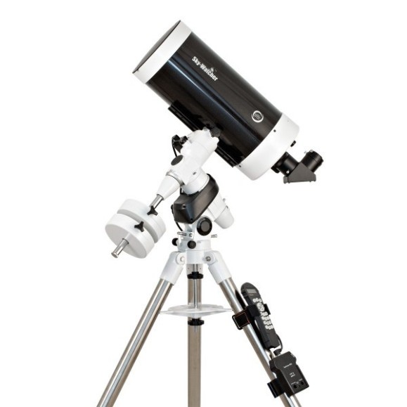 Telescópio Maksutov-Cassegrain SkyWatcher 180/2700 mm com montagem NEQ5 Pro GoTo