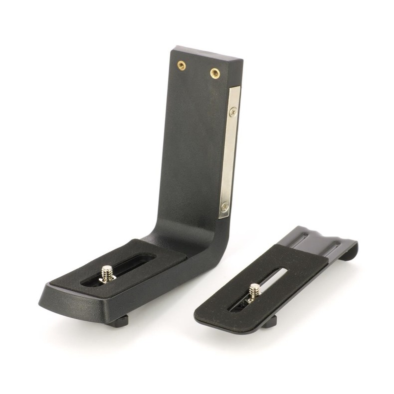 Cauda de andorinha em forma de L com... Cauda de andorinha em forma de L com...