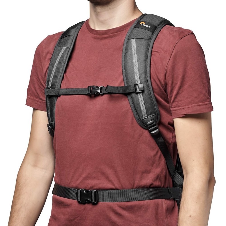 Lowepro Mochila Flipside BP 300 AW...