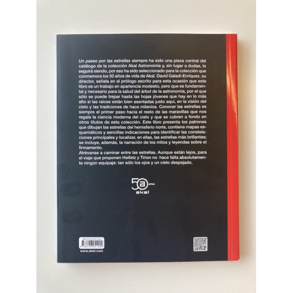 Livro UM CAMINHO ATRAVÉS DAS ESTRELAS Editorial Akal