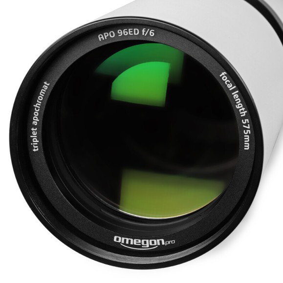 Omegon Tubo refratário apocromático Pro AP 96/575 Triplet ED FCD-100