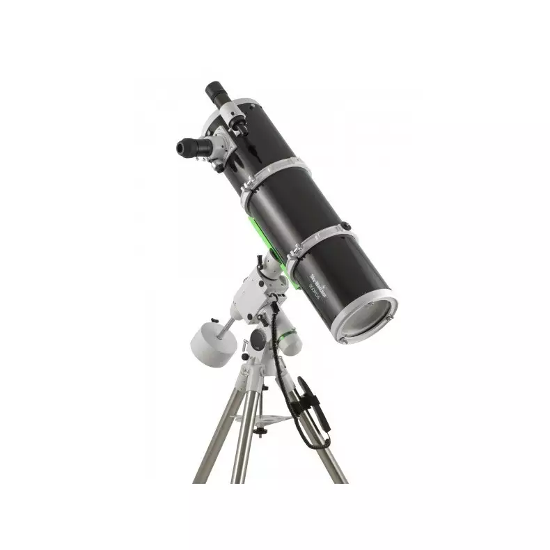 Pacote de telescópio SkyWatcher Black... Pacote de telescópio SkyWatcher Black...