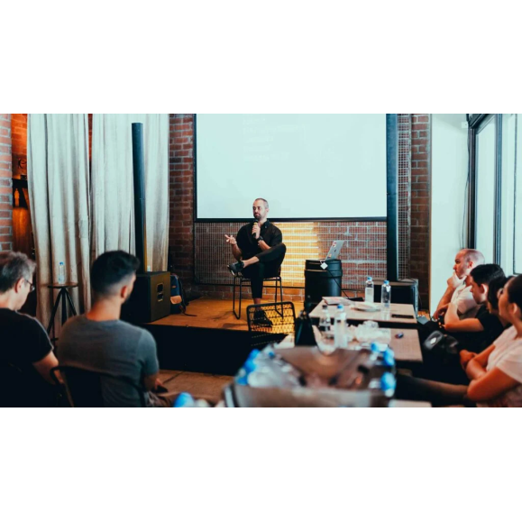 SkyWatcher Dobson 12" Extensível GOTO WIFI 305/1500 Pacote de telescópio SkyWatcher com curso introdutório personalizado