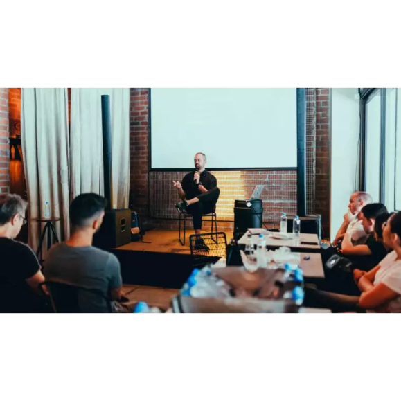 Celestron Pacote de telescópio Astro Fi 102mm Wifi Maksutov Cassegrain com curso introdutório personalizado