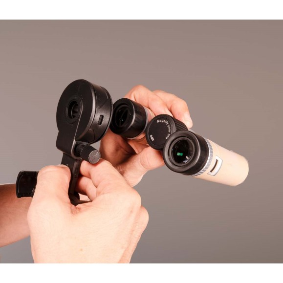 Adaptador GoView CLOSR para smartphones