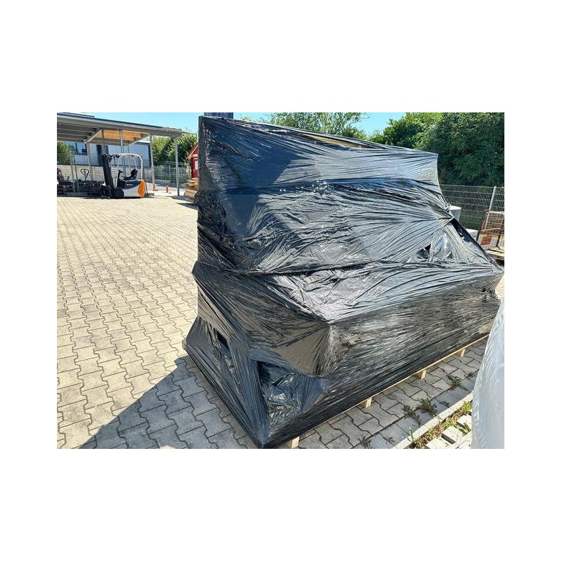 Cúpula de madeira com teto de abrir...