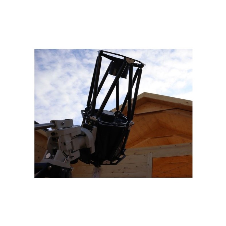 Cúpula de madeira com teto de abrir...