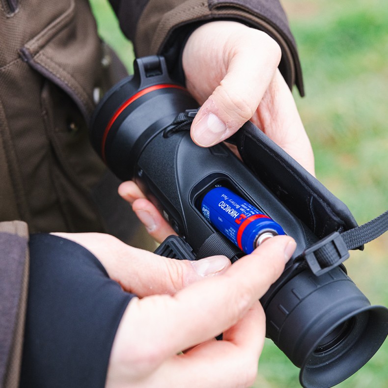 Monocular térmico Falcon FQ35 2.0... Monocular térmico Falcon FQ35 2.0...