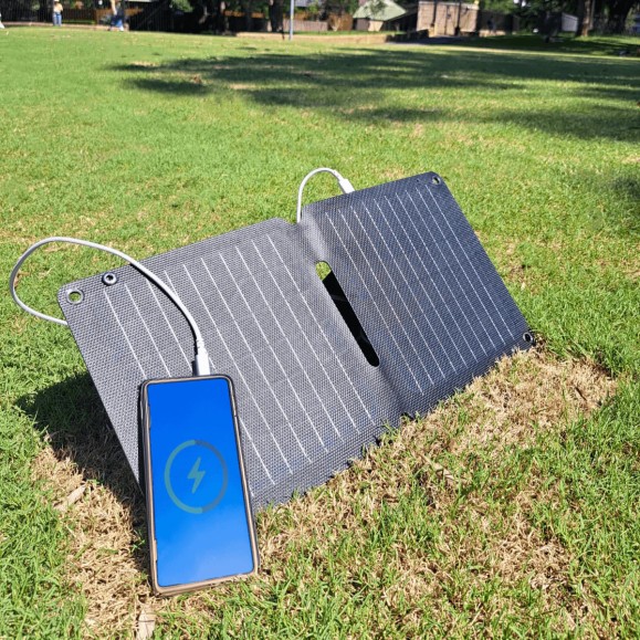 Painel solar XTORM "Solar Booster" 14W dobrável
