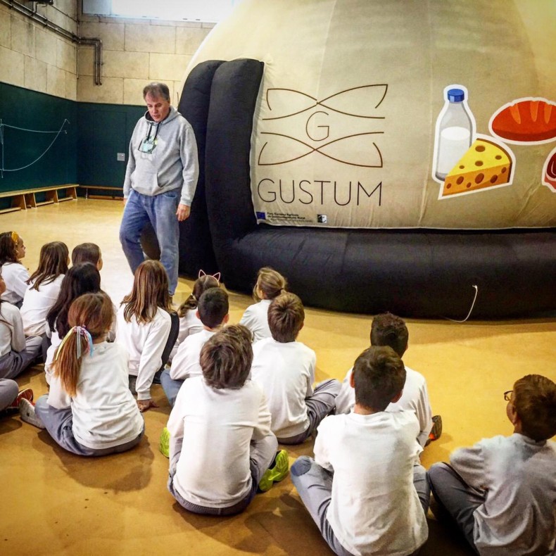 Cúpula insuflável portátil para...