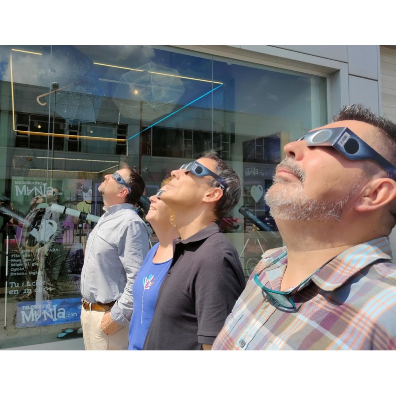 Conjunto de 10 óculos para eclipse...