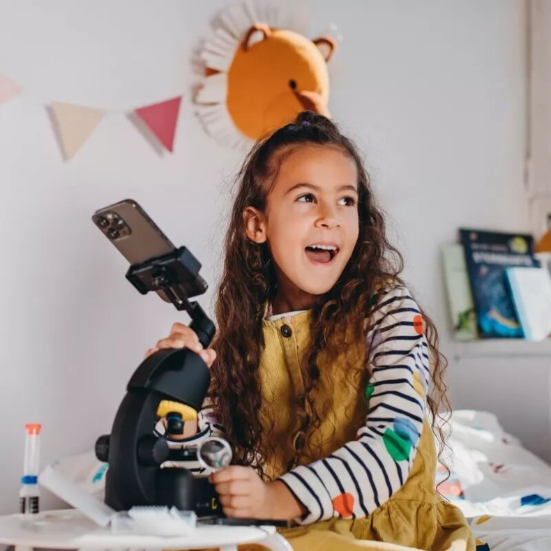 Conjunto de telescópio e microscópio...