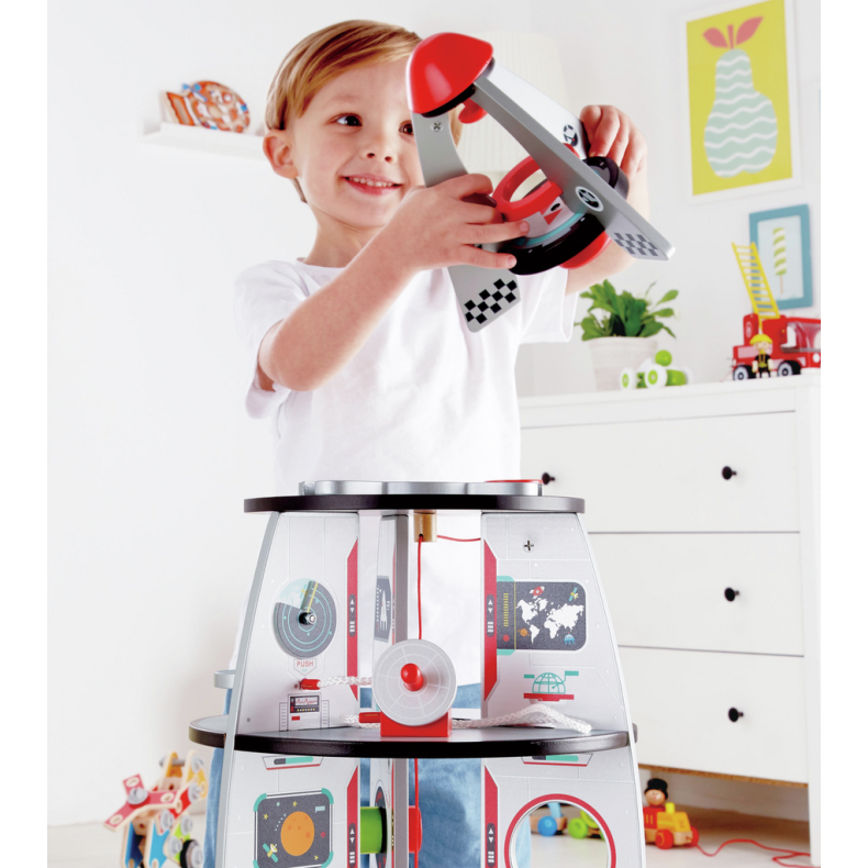 Foguetão espacial de quatro andares HAPE