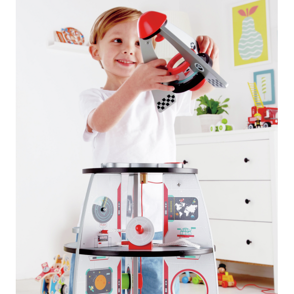 Foguetão espacial de quatro andares HAPE