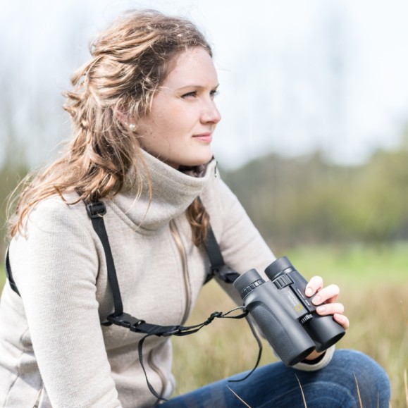 Binóculos NATIONAL GEOGRAPHIC 8x42